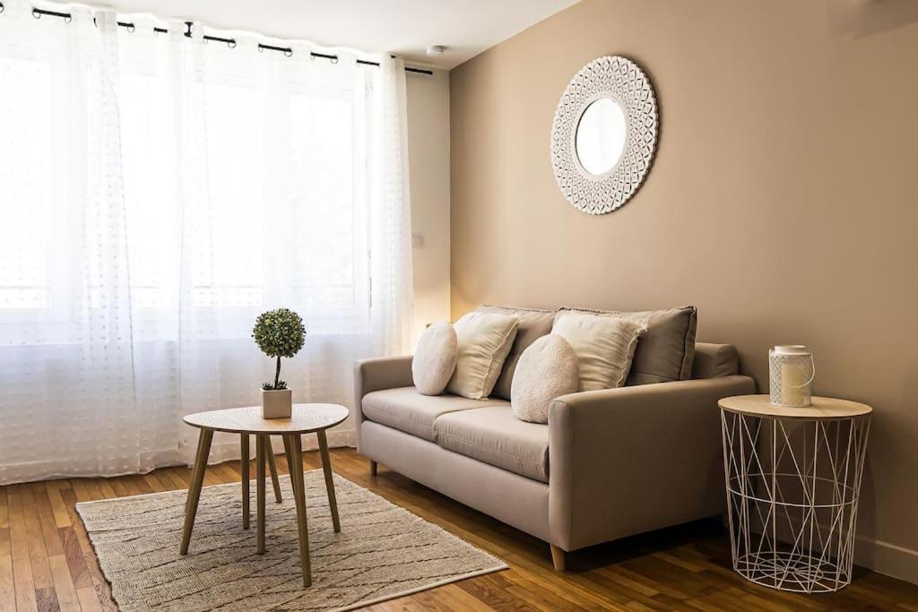 Cote Cour - Gare/Centre, Neuf, Clim Apartment Chateauroux Exterior photo